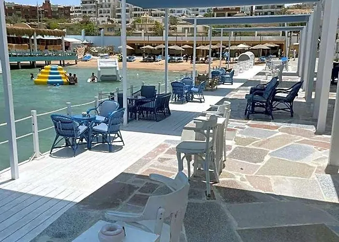 Serafy Center For Foreigners Adults Only Hotel